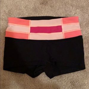 Lululemon spandex shorts